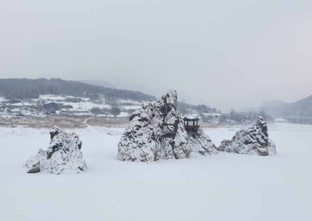 도담삼봉 설경(사진=단양군)