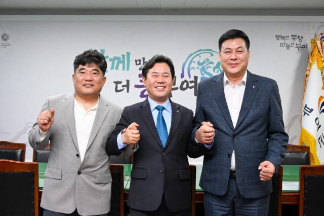 해외농업개발 양계업 참여 업무협의(사진=부여군)