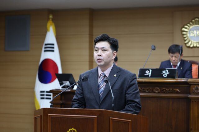 노승호 부여군의원의 5분 발언 장면(사진=부여군의회)