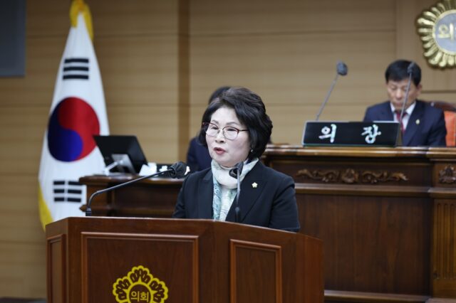 윤선예 부여군의원의 5분발언 장면(사진=부여군의회)