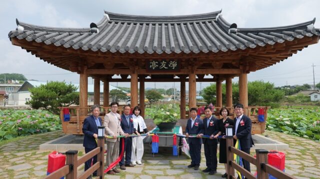 연화분 봉송 퍼포먼스(사진=스토리스팟)