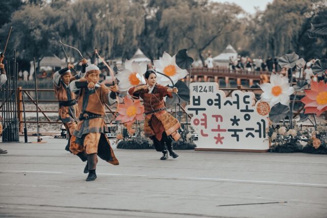코리아 싸울아비무사단의 '연화무예' 공연장면(사진=스토리스팟)