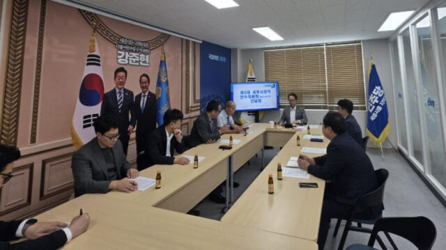 세종시 인수위 행정수도TF는 7일, 강준현 의원에게 행정수도특별법 제정 범국민대책위' 구성 제안(사진=세종시)