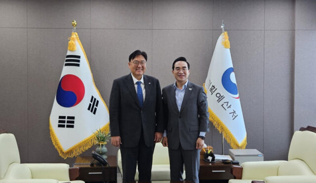 조상호 세종시장, 박홍근 기획예산처 장관 면담(사진=세종시)